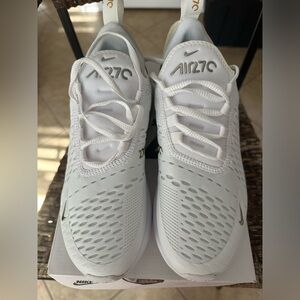 Brand New Nike Air Max 270 ESS